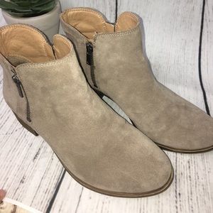 Lucky Brand Booties size 7.5